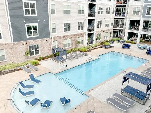 National At Pearl Apartment Virginia Beach
