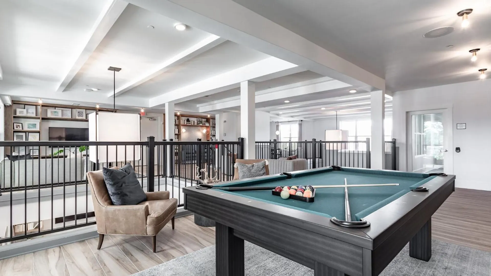 National At Pearl Apartment Virginia Beach
